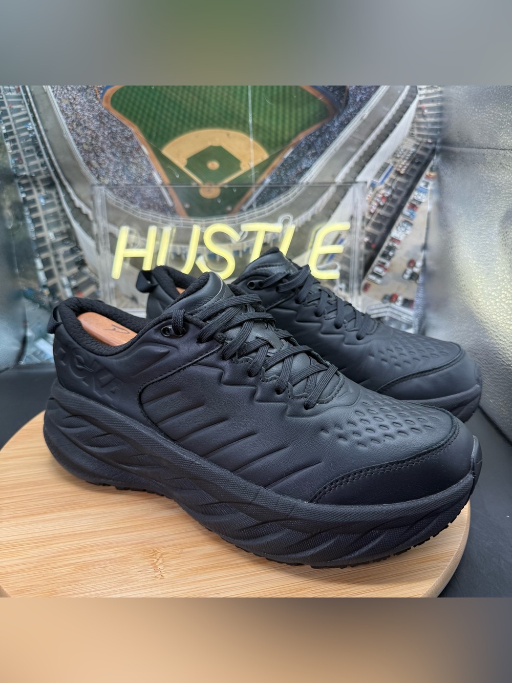 Hoka One One Bondi SR Black/Black Sneakers Men's 9.5